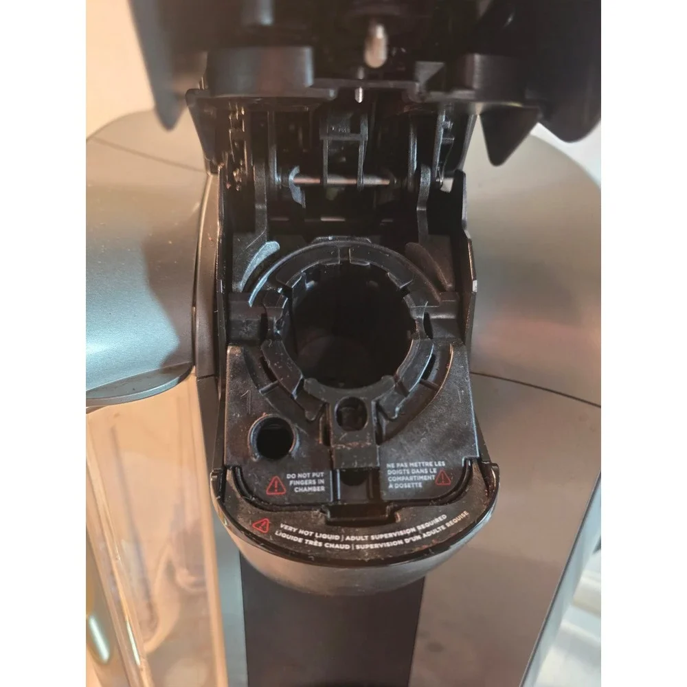 Keurig 2.0 K400 Series Coffee Maker Single Serve Carafe Brewer Charcoal Gray